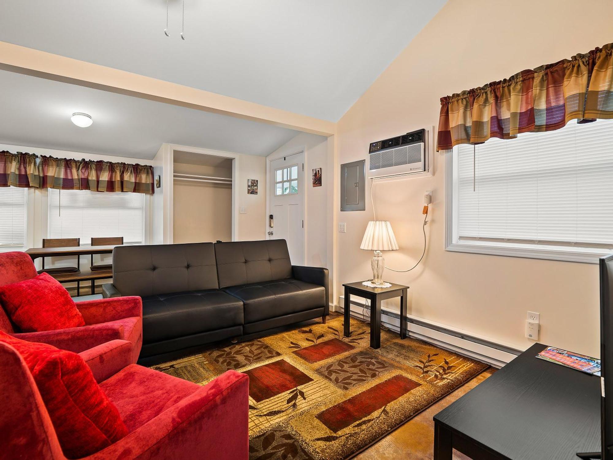 Chardonnay Cottage - Gotl Strip - Cozy & Quaint Geneva エクステリア 写真